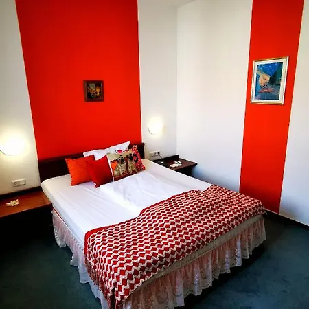 Tante Alma's Mannheimer 3*