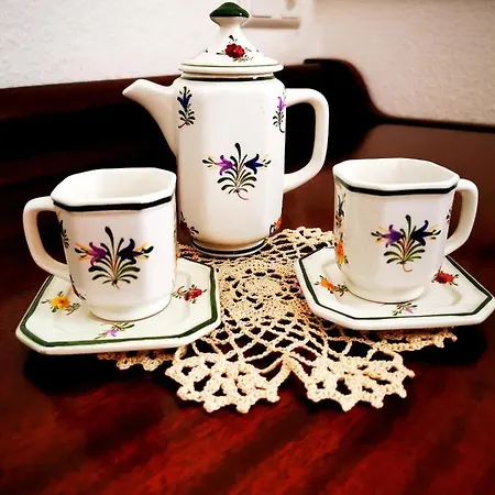 Tante Alma's Mannheimer Szálloda 3*
