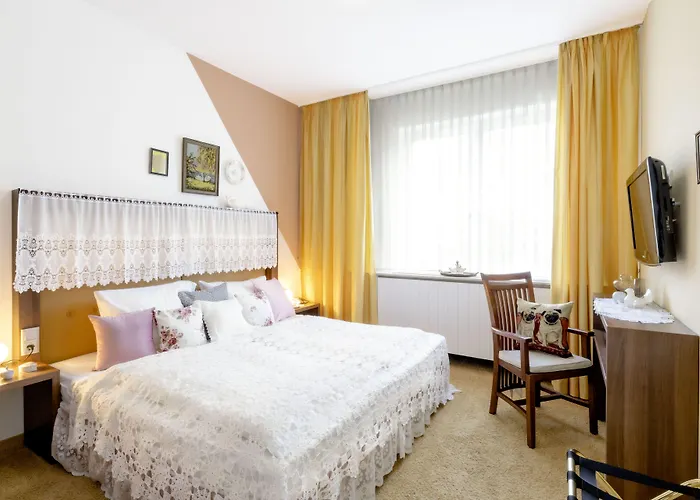 Tante Alma's Mannheimer 3*